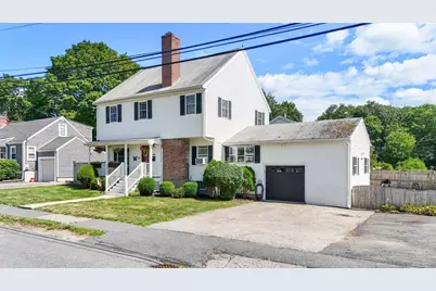 22 Aberdeen Ave, Waltham, MA 02453 - Photo 3