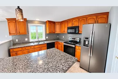 4 Pearlbush Path, Worcester, MA 01607 - Photo 3