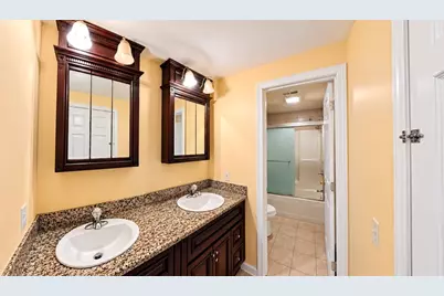 4 Pearlbush Path, Worcester, MA 01607 - Photo 7