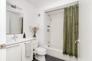 1 Earhart St, Cambridge, MA 02141 - Photo 19