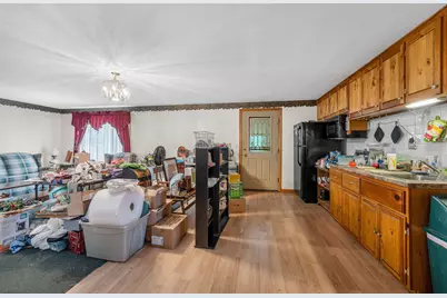 126 Montaup Ave, Dracut, MA 01826 - Photo 13
