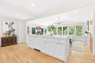 39 Fairbanks Ave, Wellesley, MA 02481 - Photo 11