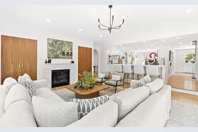 39 Fairbanks Ave, Wellesley, MA 02481 - Photo 17