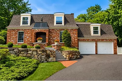 52 Brentwood, Chelmsford, MA 01824 - Photo 1