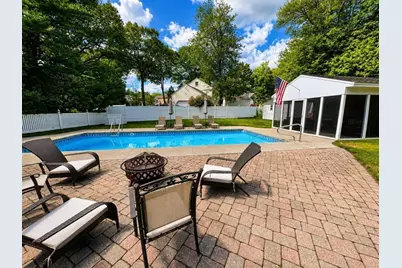 52 Brentwood, Chelmsford, MA 01824 - Photo 31
