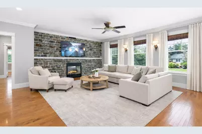 37 Mayflower Road, Winchester, MA 01890 - Photo 13