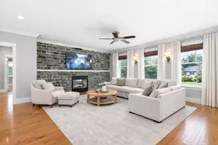 37 Mayflower Rd, Winchester, MA 01890 - Photo 13