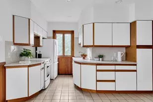 15 Yerxa Rd, Cambridge, MA 02140 - Photo 13