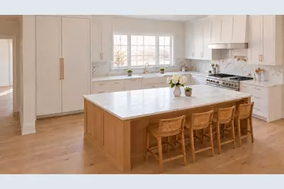 90 Parker Road, Wellesley, MA 02482 - Photo 11