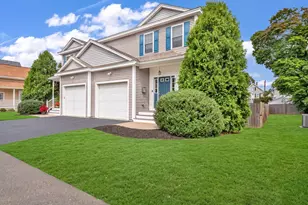 21 County St, Peabody, MA 01960 - Photo 3