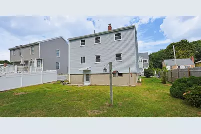 135 Crane St, Dedham, MA 02026 - Photo 5