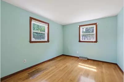 135 Crane St, Dedham, MA 02026 - Photo 17