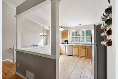 131 Nathan Ln, Plymouth, MA 02360 - Photo 9