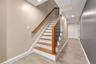 65 Castine St, Worcester, MA 01606 - Photo 5