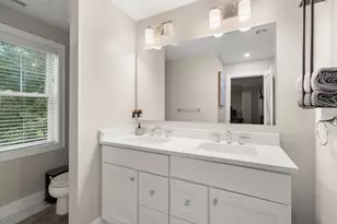 65 Castine St, Worcester, MA 01606 - Photo 21