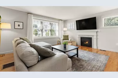 25 Craftsman Ct #25, Grafton, MA 01560 - Photo 3