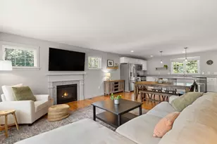 25 Craftsman Ct, Grafton, MA 01560 - Photo 5