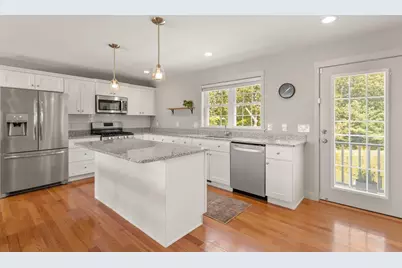 25 Craftsman Ct #25, Grafton, MA 01560 - Photo 11