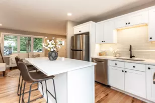 279 Caroline St, New Bedford, MA 02740 - Photo 7