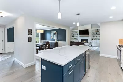 22 Whitmarsh Ln, East Bridgewater, MA 02333 - Photo 5