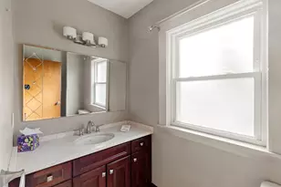 158 Common St, Watertown, MA 02472 - Photo 17