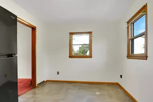 115 Clover Rd, Ludlow, MA 01056 - Photo 7