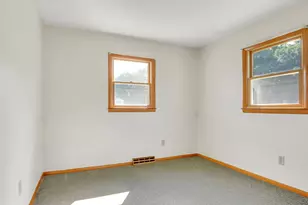 115 Clover Rd, Ludlow, MA 01056 - Photo 11