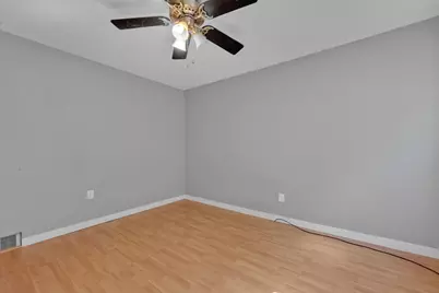198-200 Southbridge Rd, Dudley, MA 01571 - Photo 5
