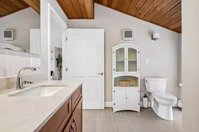 32 Farragut Ave #3, Somerville, MA 02144 - Photo 21