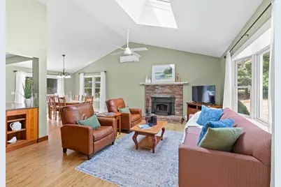 19 Ivest Circle, Falmouth, MA 02536 - Photo 5