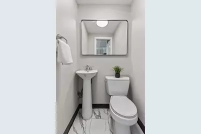 33 Bay State Rd #2, Boston, MA 02215 - Photo 11