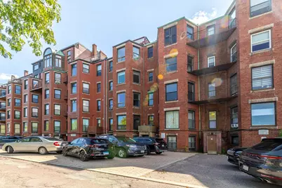 33 Bay State Rd #2, Boston, MA 02215 - Photo 27