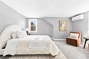19 Elliott St, Melrose, MA 02176 - Photo 17