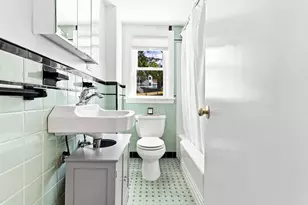 19 Elliott St, Melrose, MA 02176 - Photo 21