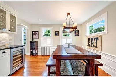 41 Hillcrest Ave, Melrose, MA 02176 - Photo 17