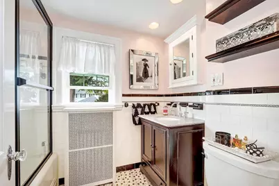 41 Hillcrest Ave, Melrose, MA 02176 - Photo 23