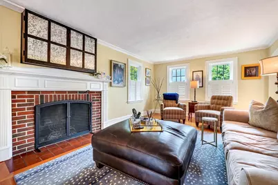41 Hillcrest Ave, Melrose, MA 02176 - Photo 7