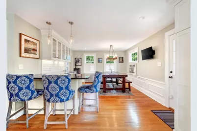 41 Hillcrest Ave, Melrose, MA 02176 - Photo 15
