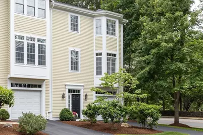 923 Lagrange #923, Boston, MA 02132 - Photo 3
