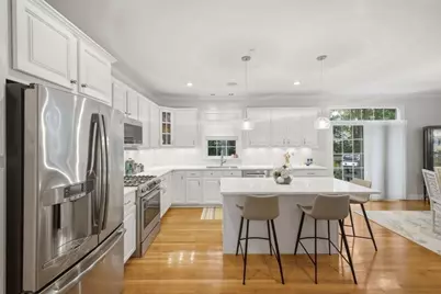 923 Lagrange #923, Boston, MA 02132 - Photo 7