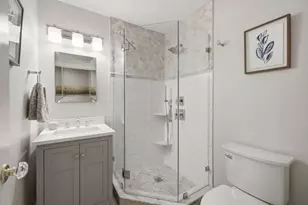 923 Lagrange St, Boston, MA 02132 - Photo 27