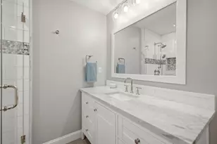 923 Lagrange St, Boston, MA 02132 - Photo 21