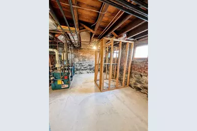 421 E 3rd St #1, Boston, MA 02127 - Photo 19