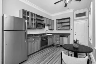 421 E 3rd St, Boston, MA 02127 - Photo 1