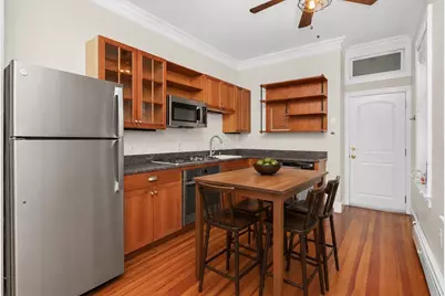 421 E 3rd St #1, Boston, MA 02127 - Photo 3