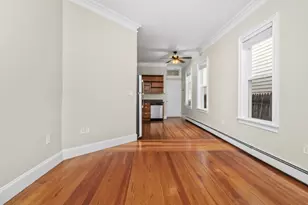 421 E 3rd St, Boston, MA 02127 - Photo 9