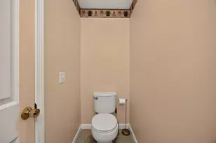 58 Ledgecrest Dr, Worcester, MA 01603 - Photo 31