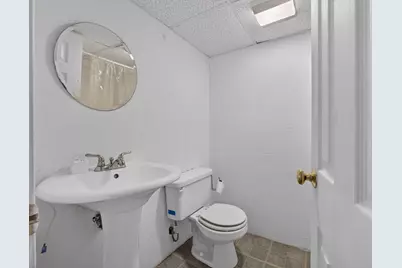 58 Ledgecrest Dr #58, Worcester, MA 01603 - Photo 33
