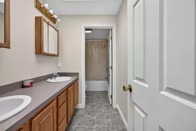 58 Ledgecrest Dr #58, Worcester, MA 01603 - Photo 29