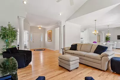 2 Nelson Cir #2, Bedford, MA 01730 - Photo 7